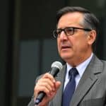Adorni: investigan la evolución de su capital los últimos dos años