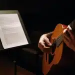 Julieta Díaz deslumbra: Interpreta a autores célebres en "Persiguiendo a la Bestia"